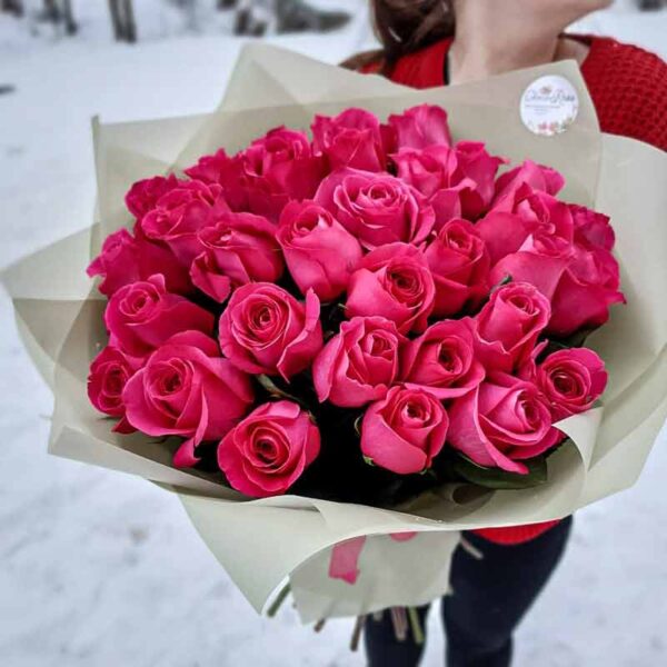 Букет 25 роз розовых